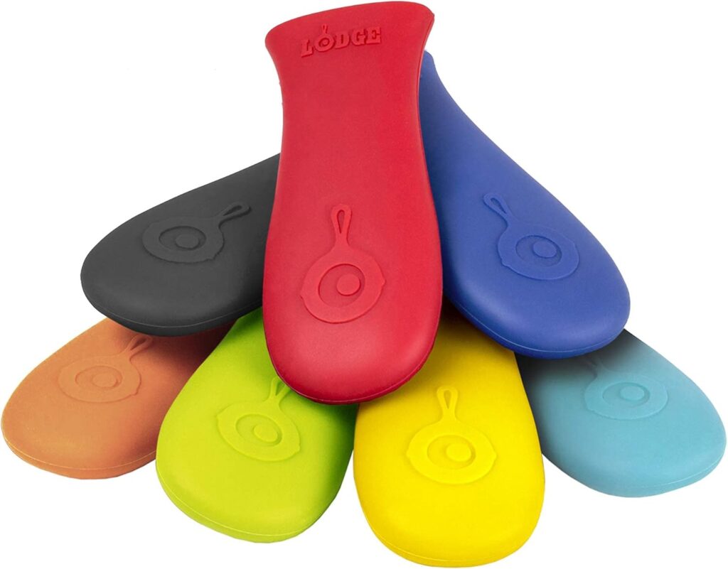 25 Gift Ideas for the Cast Iron Enthusiasts